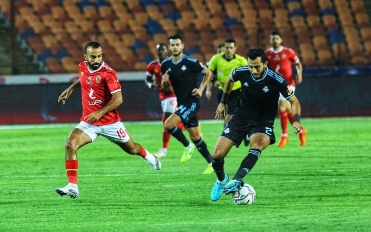 الأهلي وبيراميدز